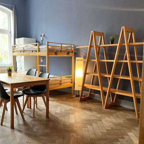 8-Bettzimmer mit Gemeinschaftsbad