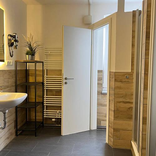 5-Bettzimmer mit Gemeinschaftsbad